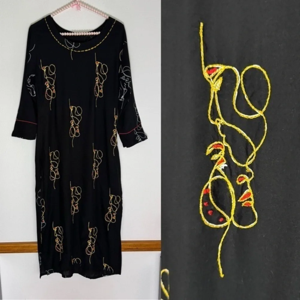 Unbranded black intertwined couple embroidered faces dress size Large - Picture 1 of 16